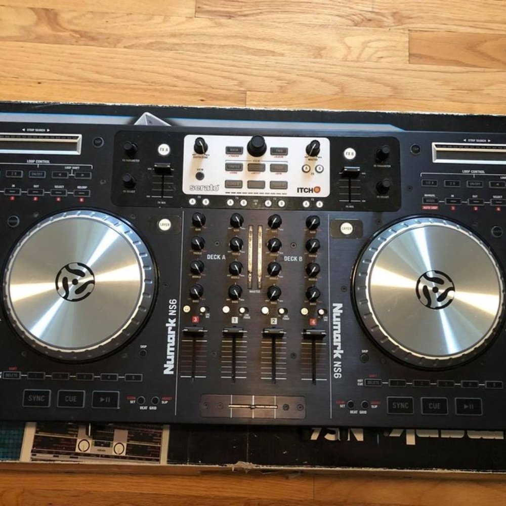 Numark NS6 Professional 4-Channel DJ Controller Mixer